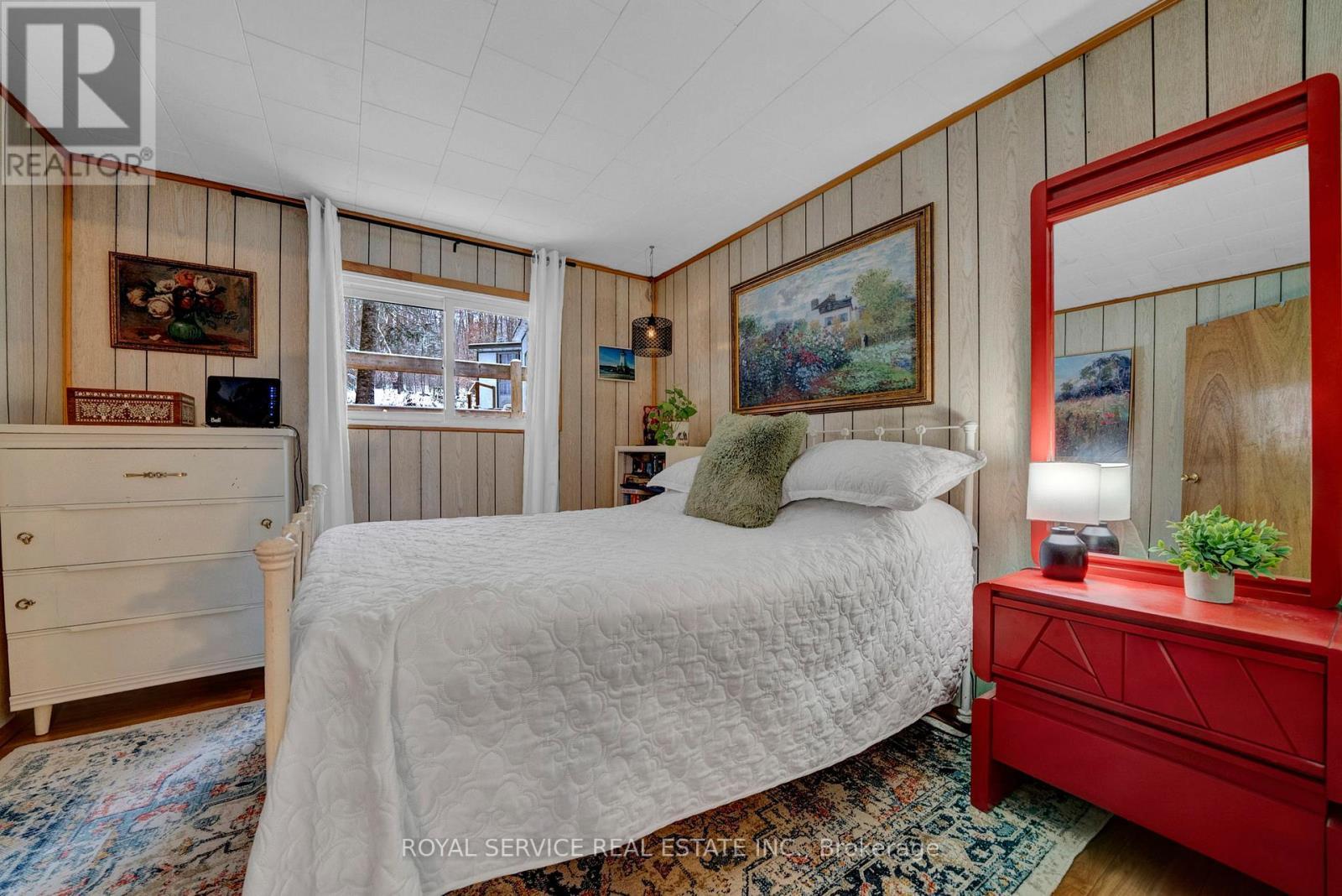 2nd Bedroom - 1039 Grace River Road, Highlands East (Monmouth), ON - Indoor Photo Showing Bedroom
