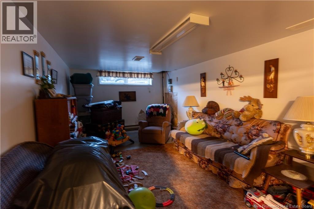 1408 Rte 460, Tabusintac, NB - Indoor