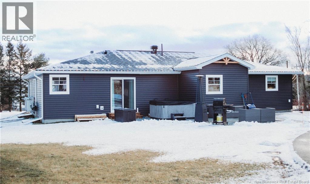 1038 Route 425 Highway, Whitney, NB - Outdoor