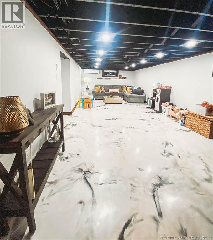 1038 Route 425 Highway, Whitney, NB - Indoor