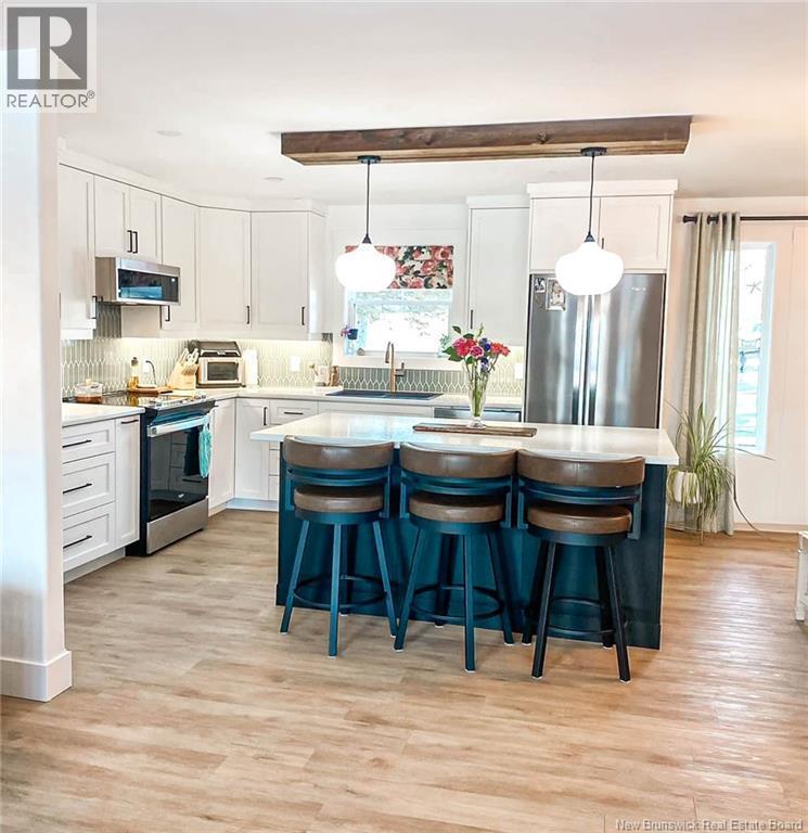 1038 Route 425 Highway, Whitney, NB - Indoor