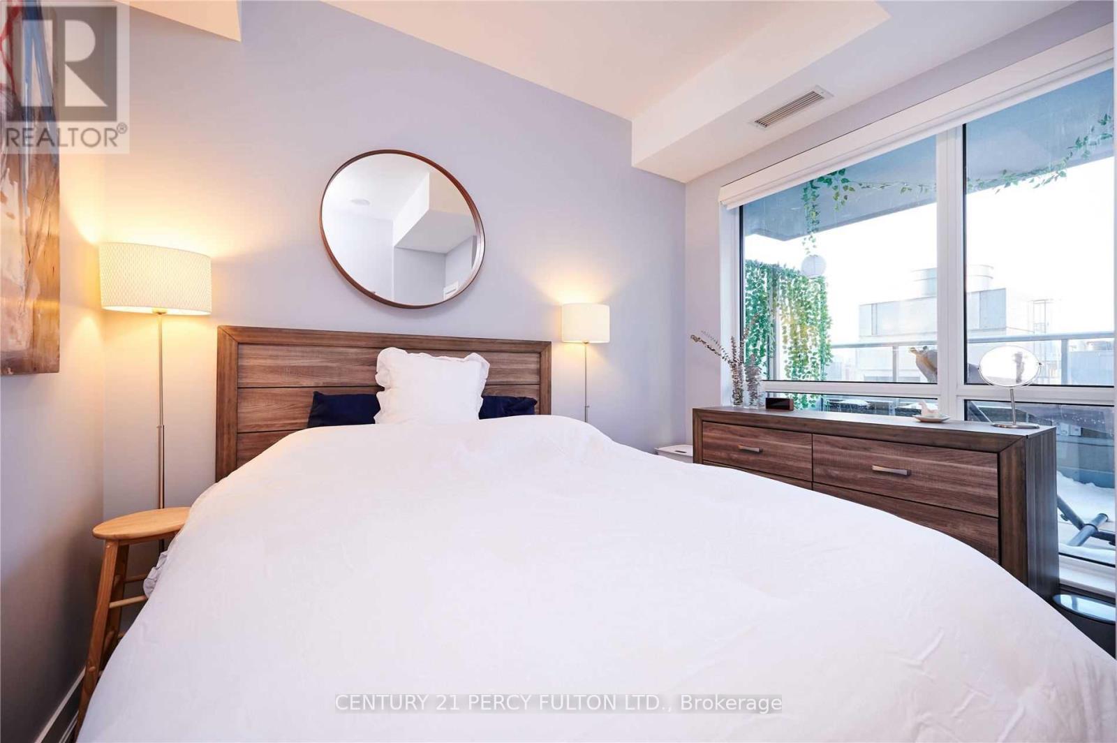 901 - 30 Nelson Street, Toronto, ON - Indoor Photo Showing Bedroom