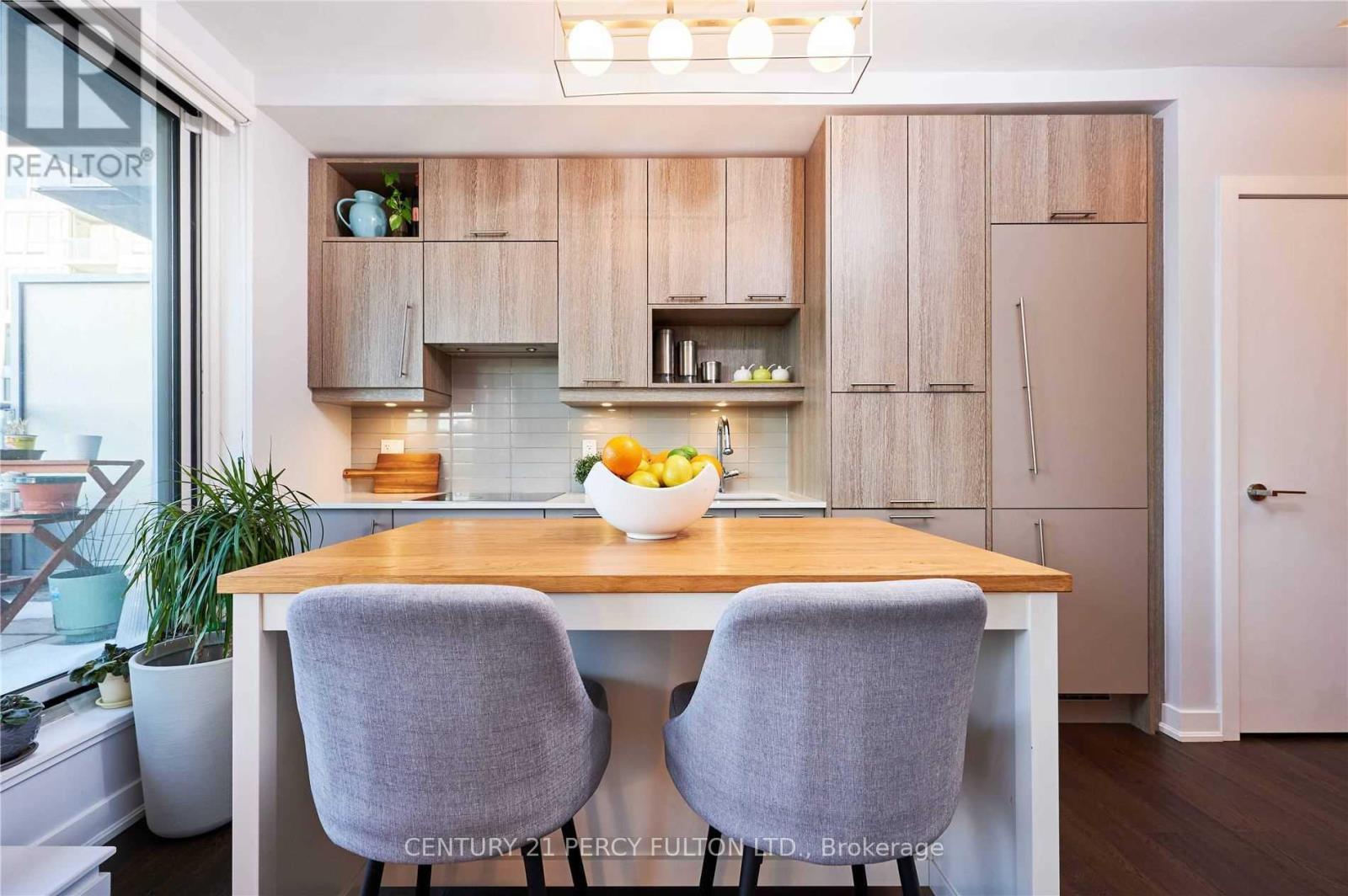 901 - 30 Nelson Street, Toronto, ON - Indoor