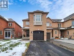 39 VENTURE AVENUE Richmond Hill, ON L4S 2P2