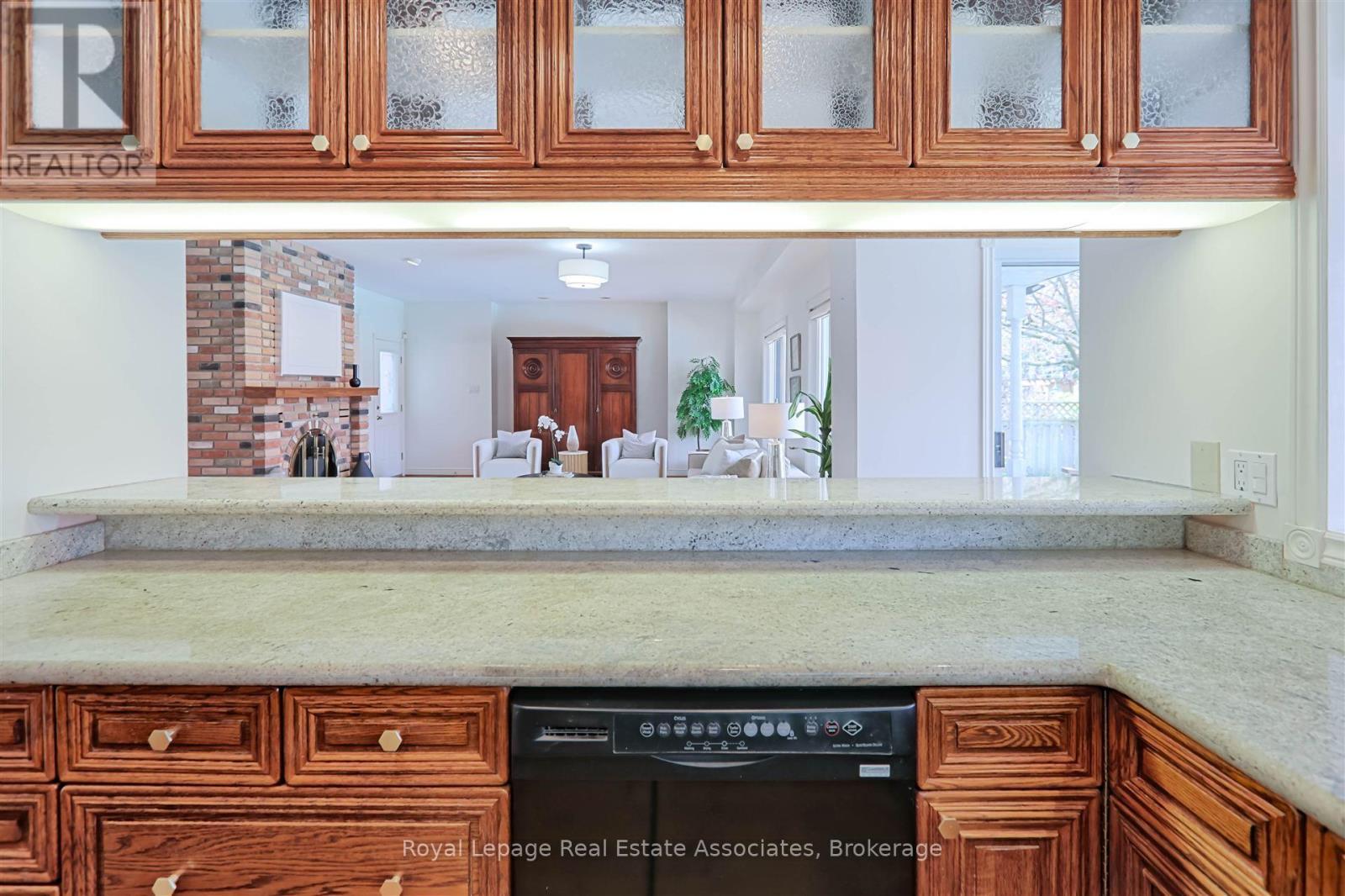 599 Lakeside Avenue, Mississauga, ON - Indoor Photo Showing Other Room