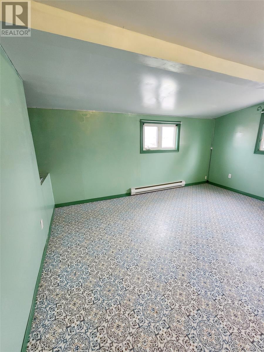 211 Main Street, Peterview, NL - Indoor Photo Showing Other Room