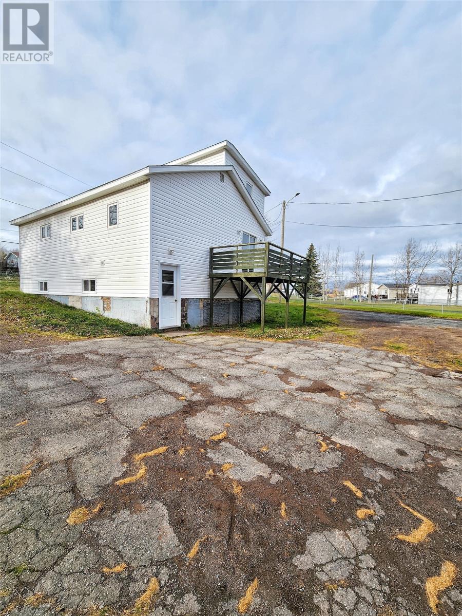 211 Main Street, Peterview, NL - Outdoor