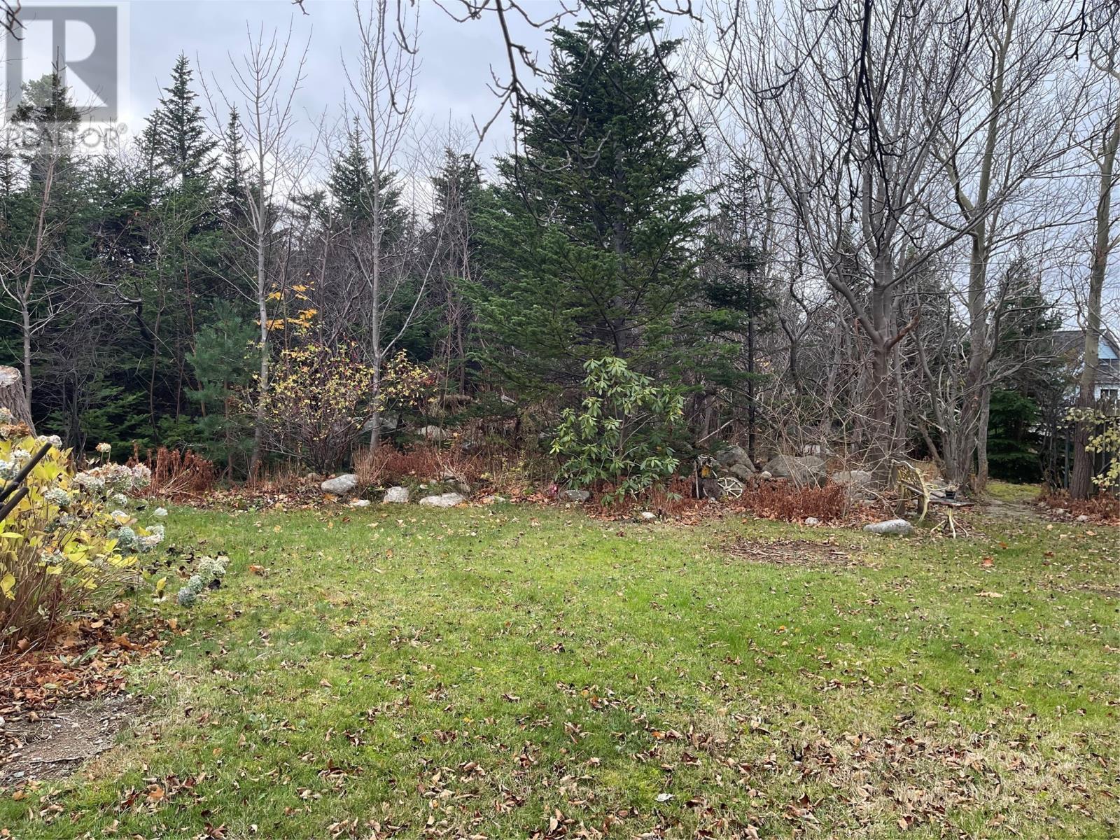 16 Forest Road, Conception Bay South, NL