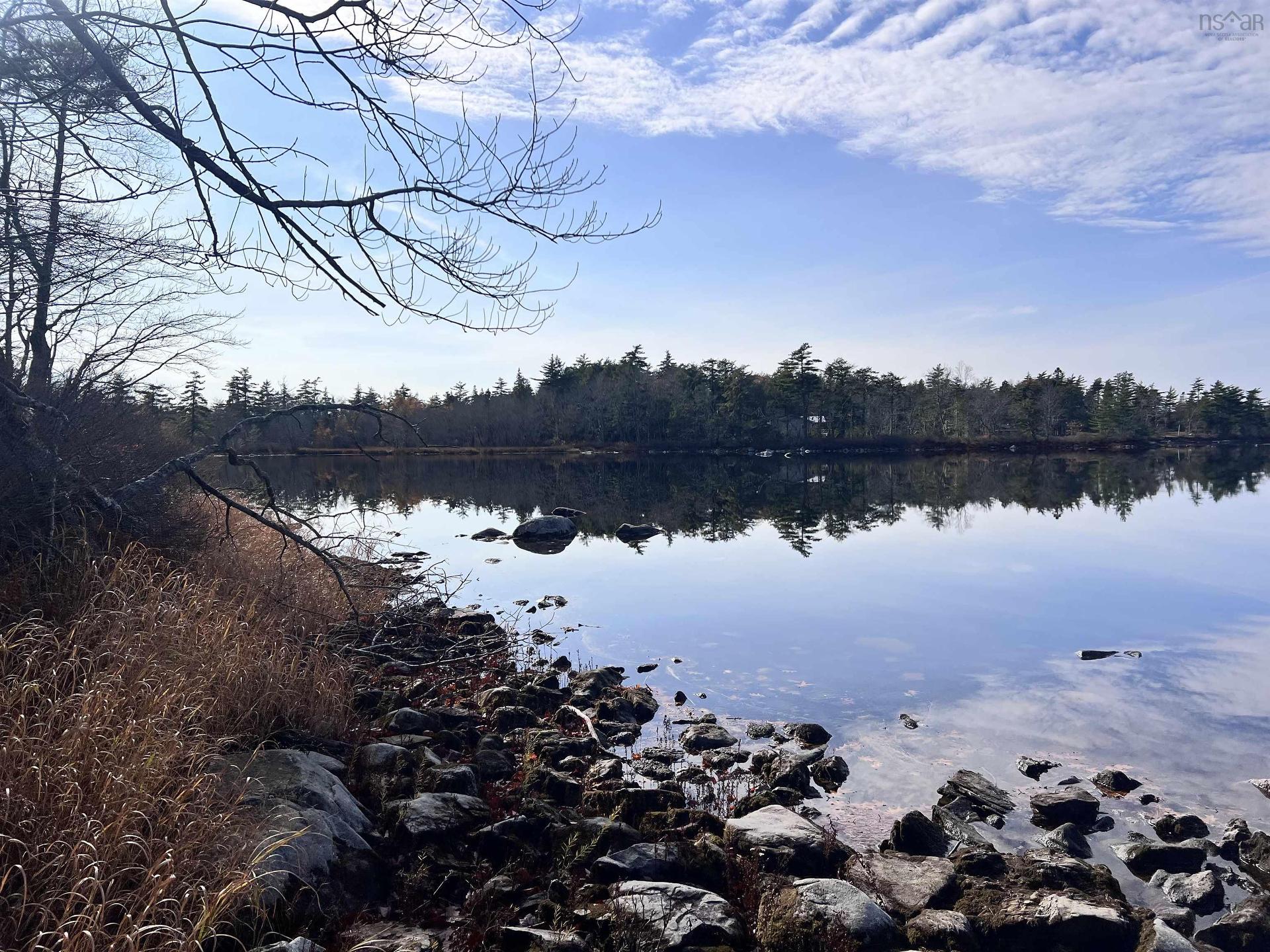 2 Oak Hill Road, Lower Ohio, NS
