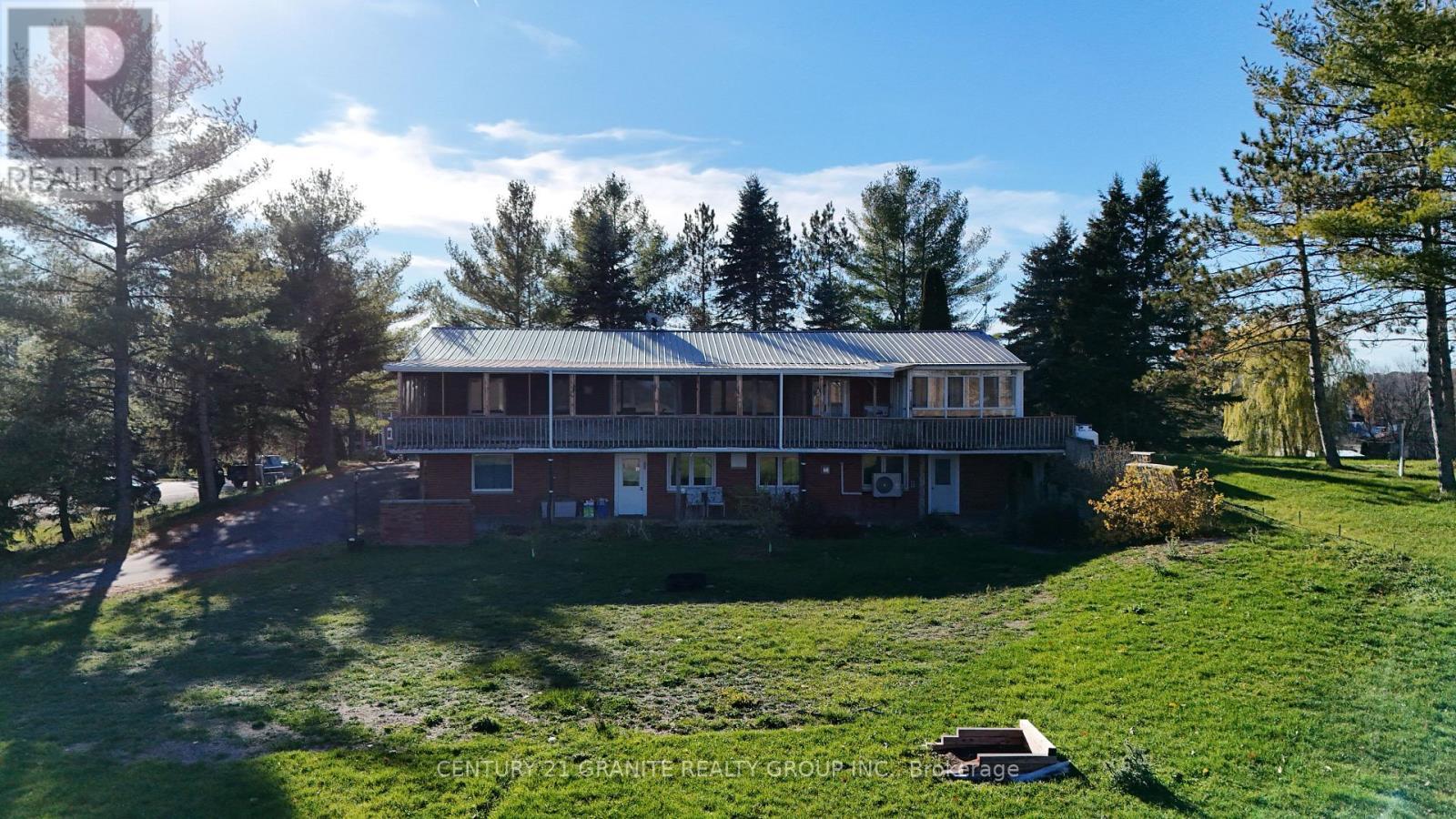 15 East Hungerford Road, Tweed (Hungerford (Twp)), ON - Outdoor With Deck Patio Veranda