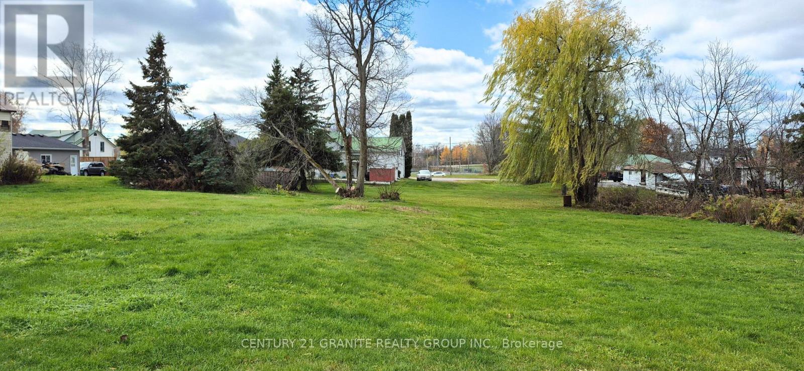 15 East Hungerford Road, Tweed (Hungerford (Twp)), ON - Outdoor