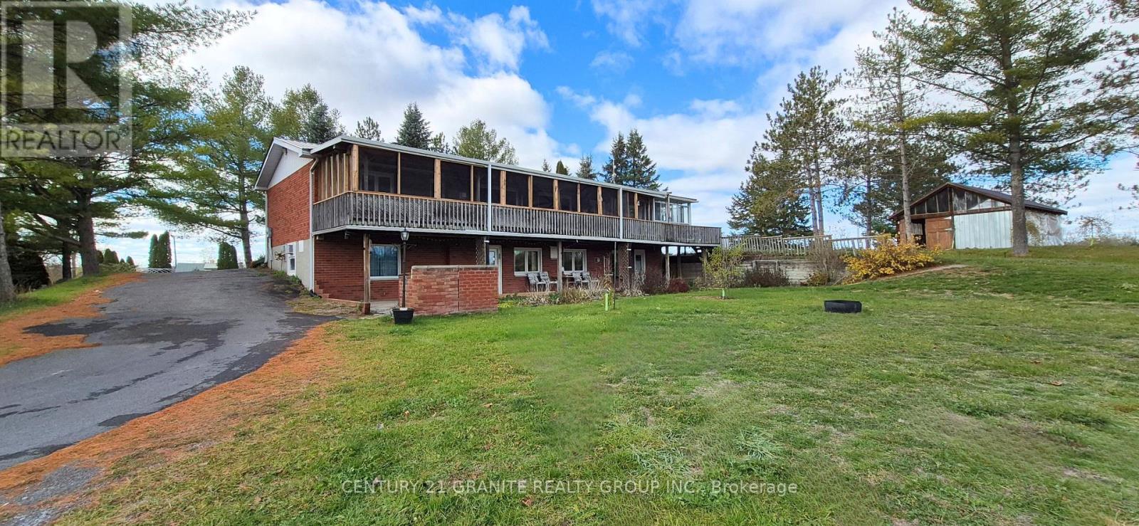 15 East Hungerford Road, Tweed (Hungerford (Twp)), ON - Outdoor With Deck Patio Veranda