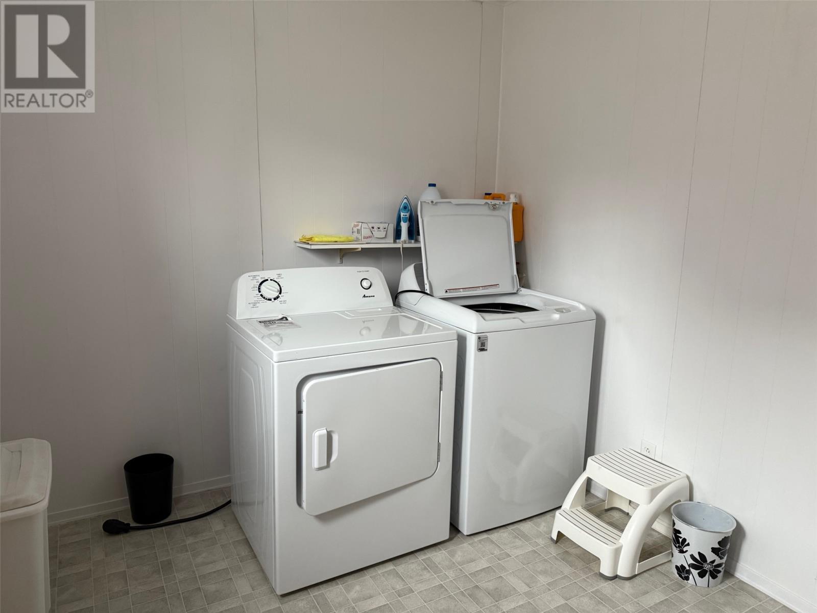 12 Peddles Lane, Corner Brook, NL - Indoor Photo Showing Laundry Room