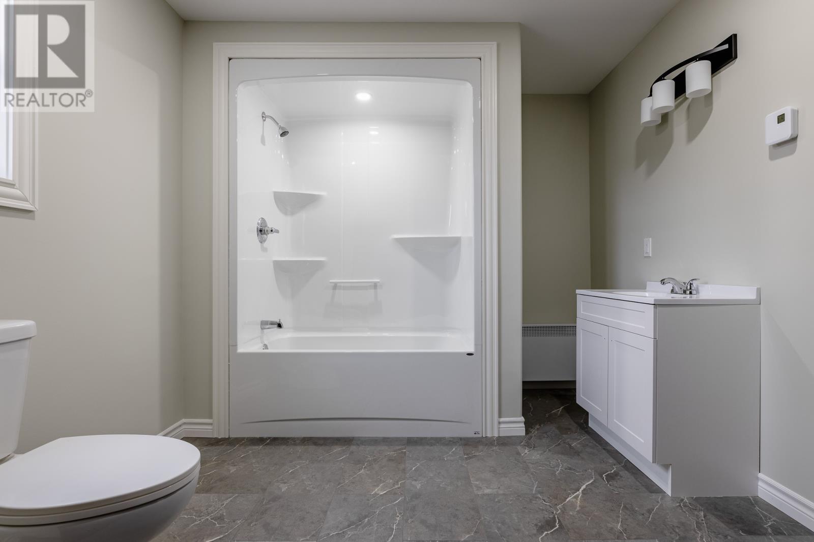 51 Hillview Road, Benoits Cove, NL - Indoor Photo Showing Bathroom