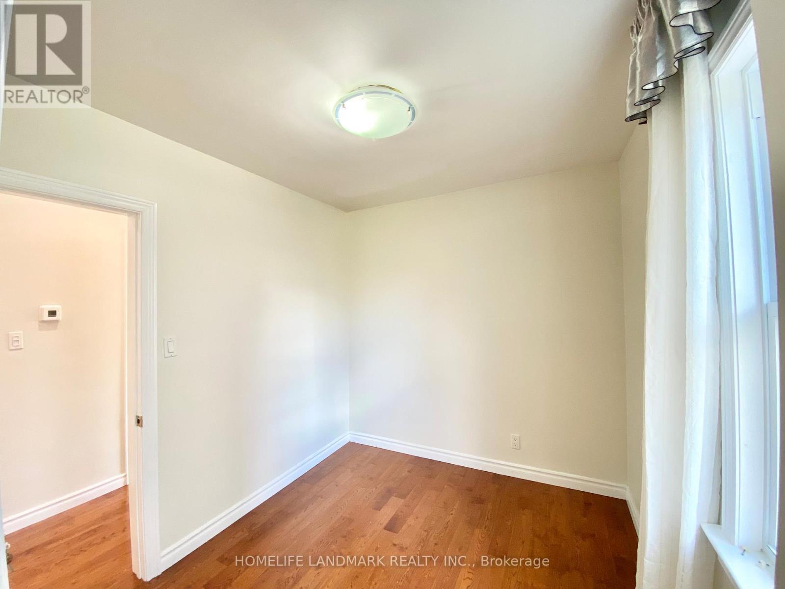 Main - 70 Shilton Road, Toronto, ON - Indoor Photo Showing Other Room