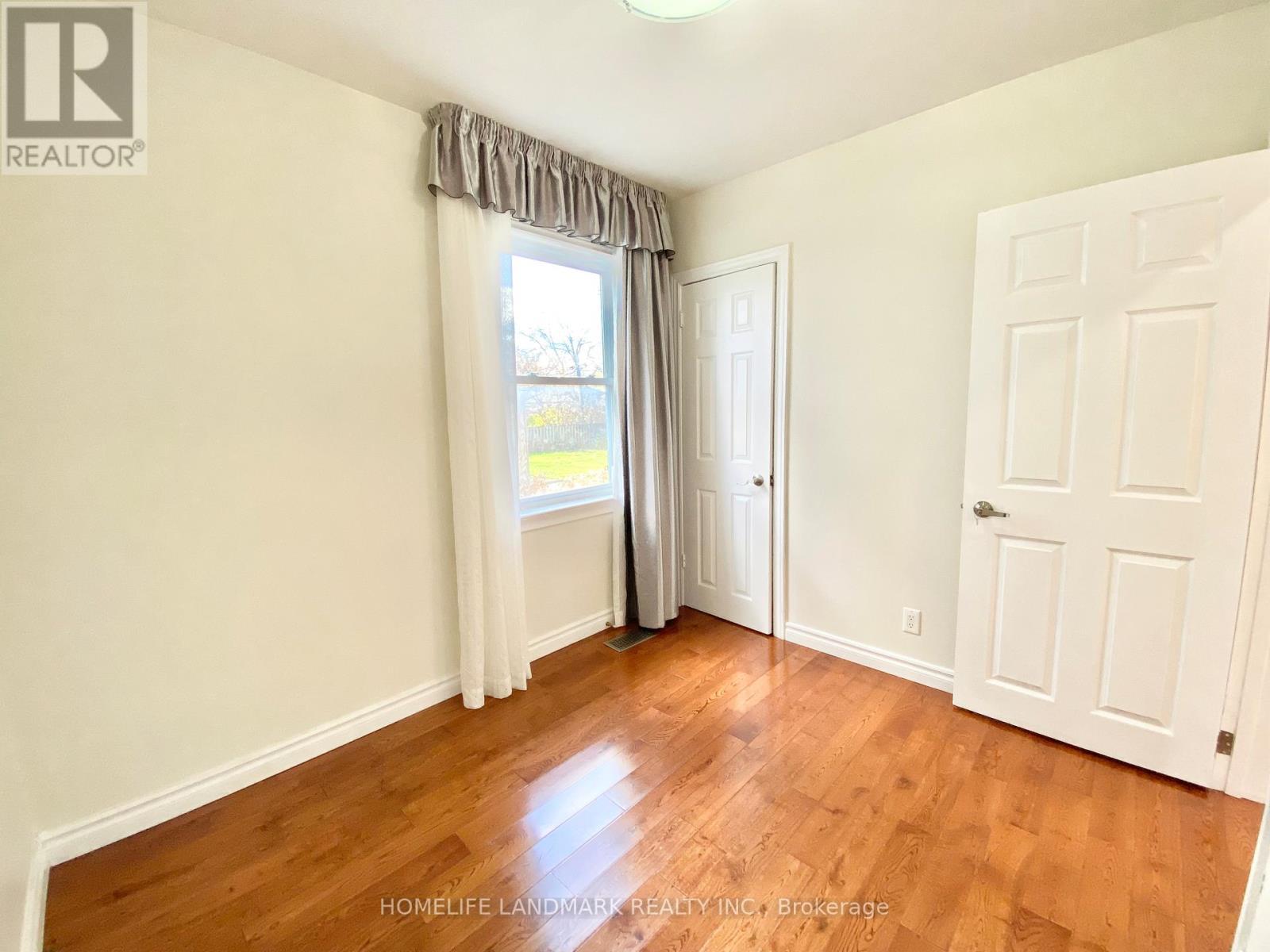 Main - 70 Shilton Road, Toronto, ON - Indoor Photo Showing Other Room