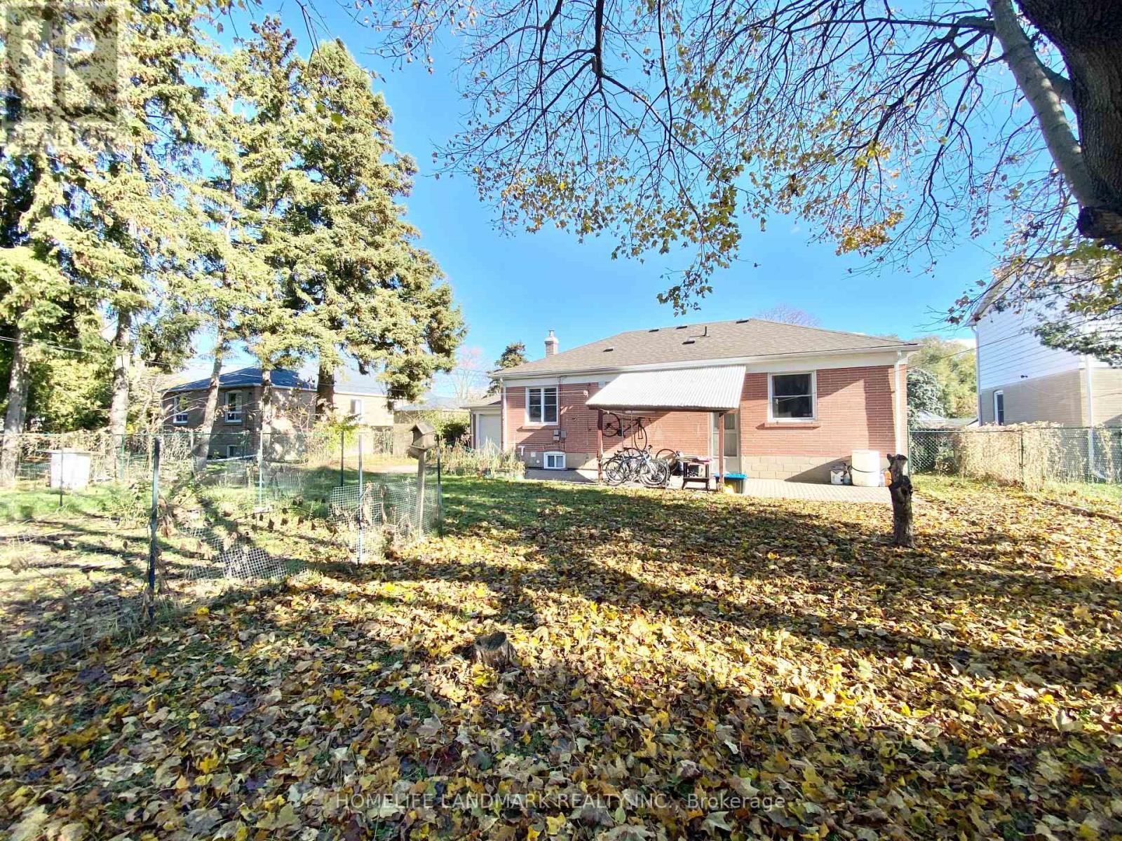 Main - 70 Shilton Road, Toronto, ON - Outdoor