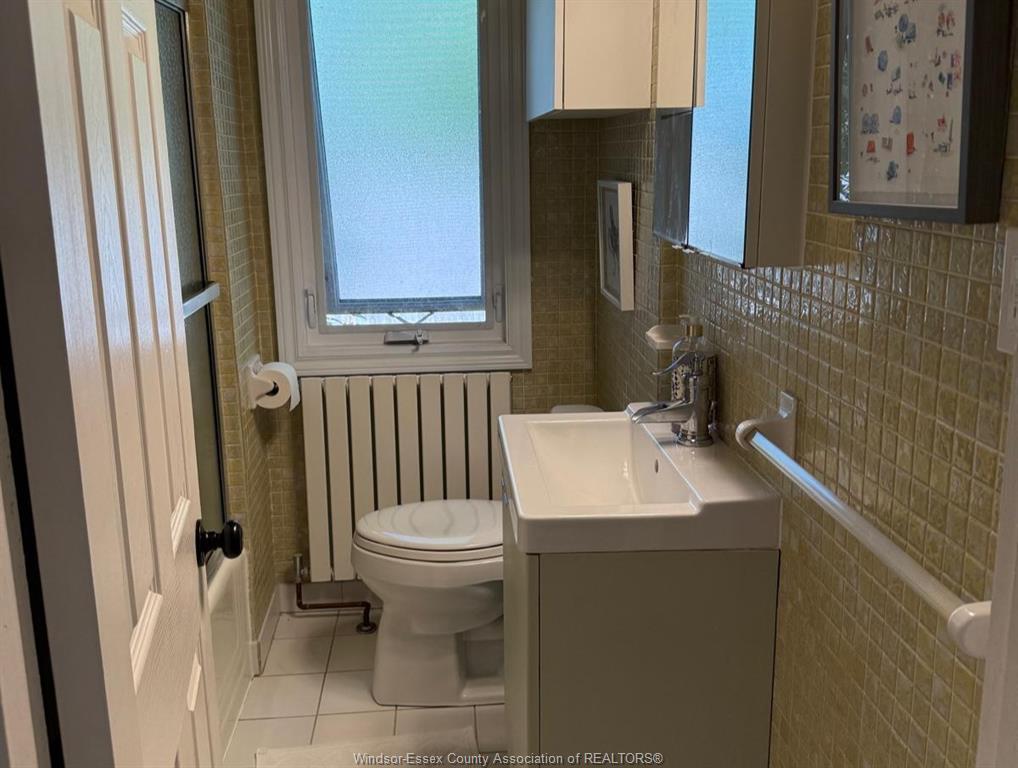 2380 Cabana Road, Windsor, ON