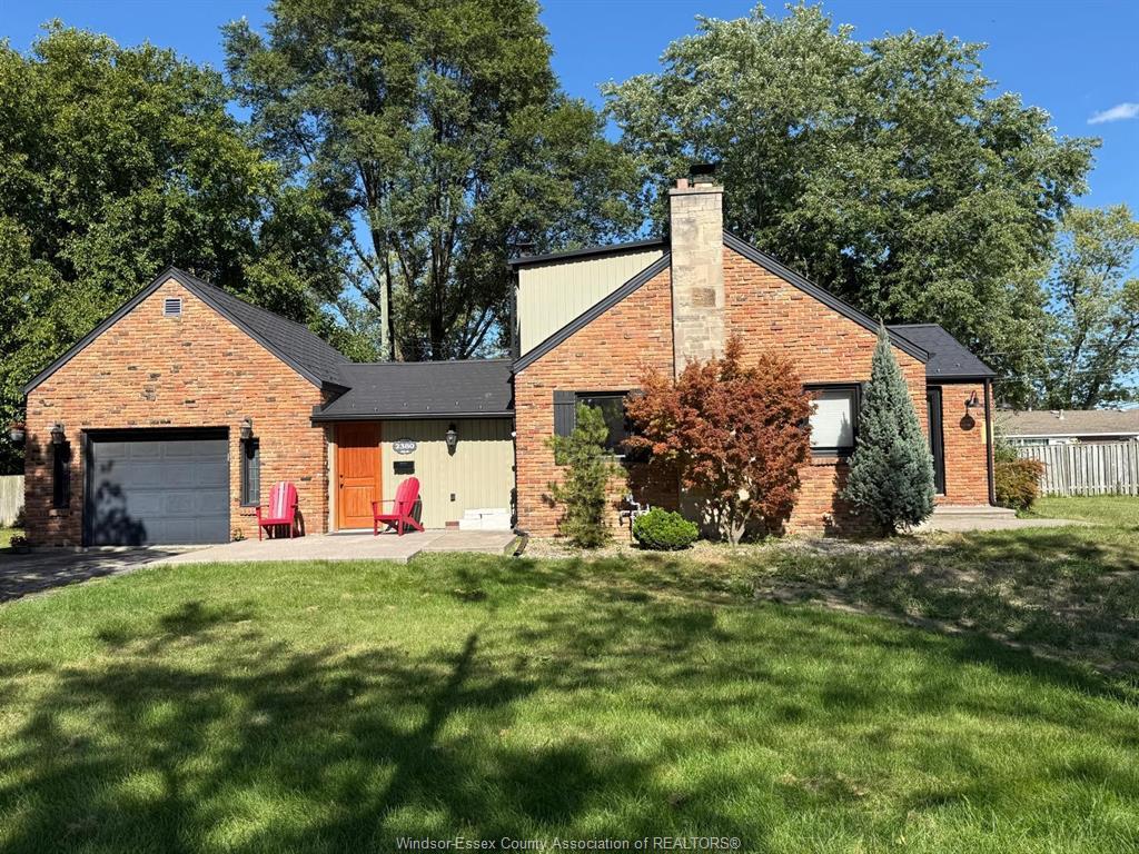 2380 Cabana Road, Windsor, ON