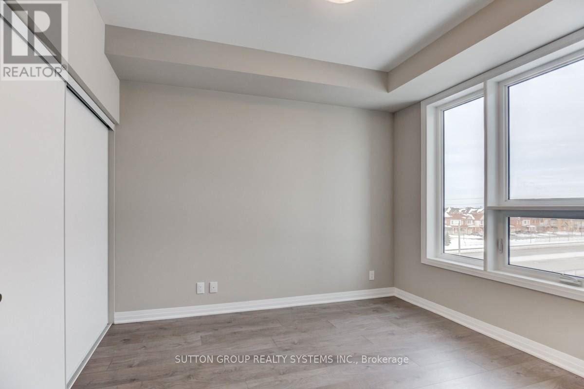 422 - 1105 Leger Way, Milton, ON - Indoor Photo Showing Other Room
