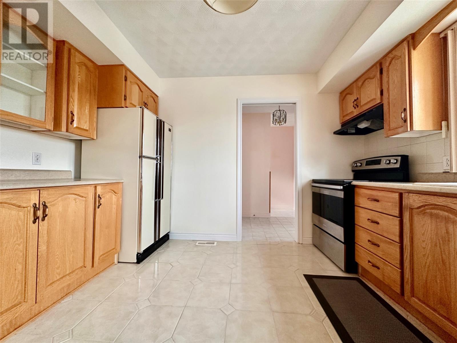 24 Farewells Road, Creston, NL - Indoor Photo Showing Kitchen