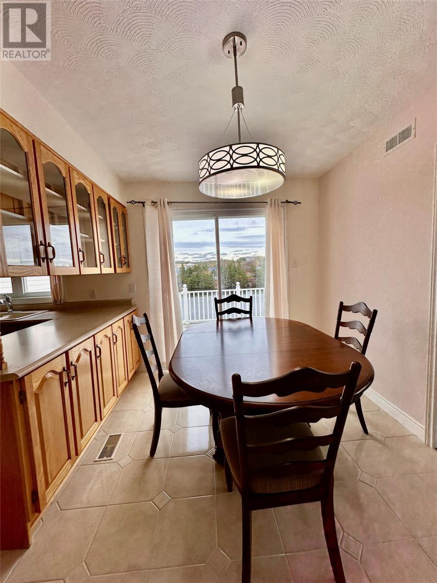 24 Farewells Road, Creston, NL - Indoor Photo Showing Dining Room
