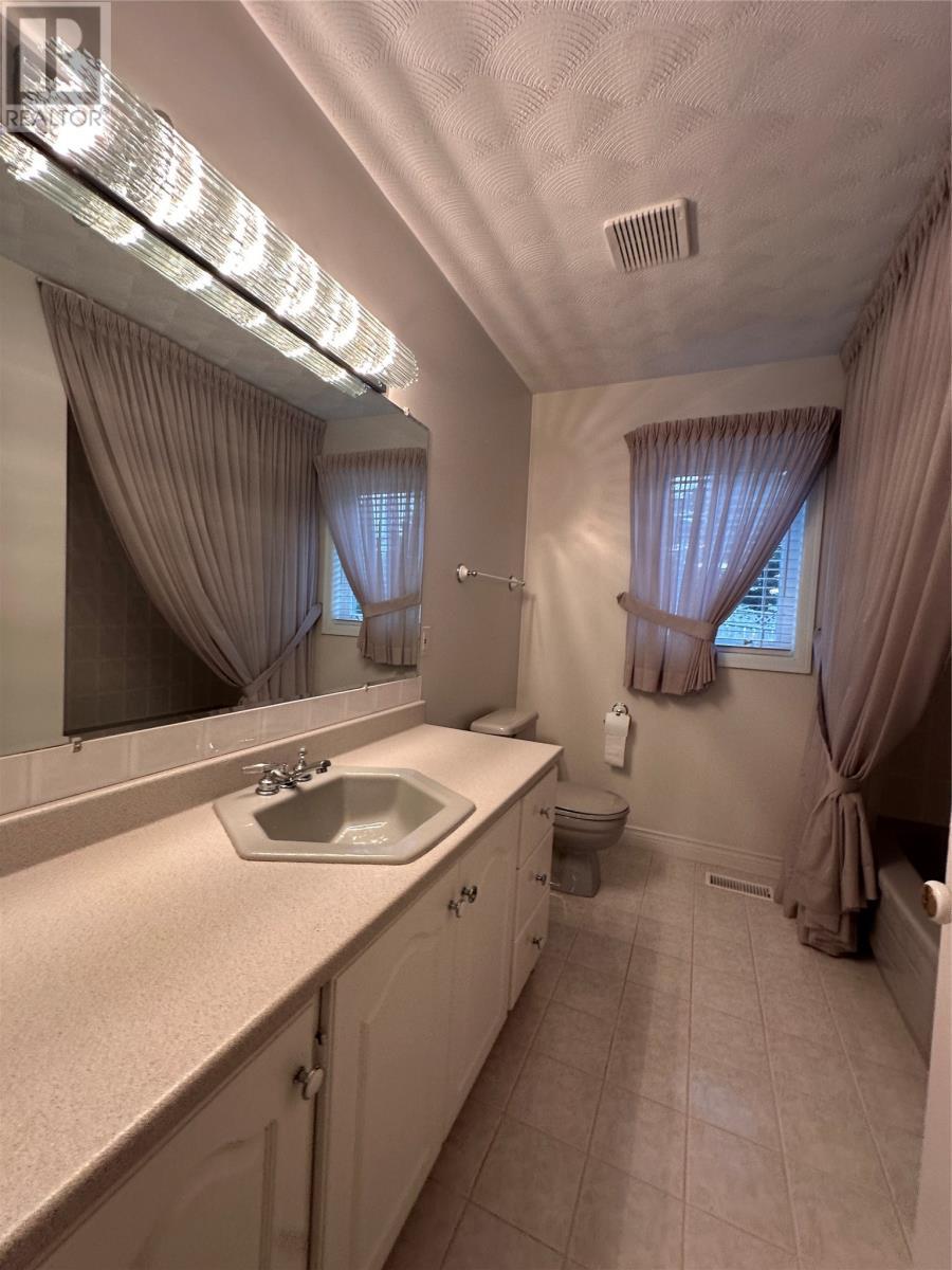 24 Farewells Road, Creston, NL - Indoor Photo Showing Bathroom