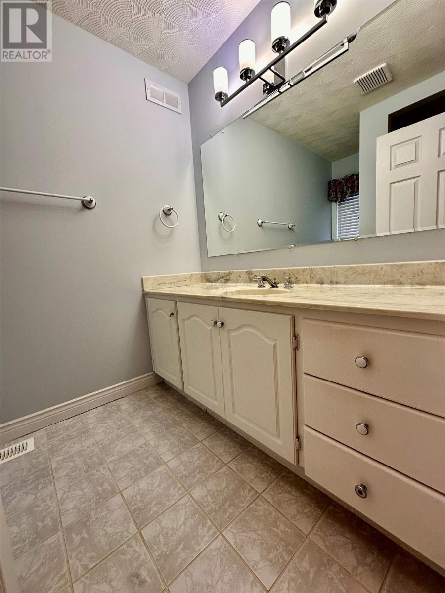 24 Farewells Road, Creston, NL - Indoor Photo Showing Bathroom