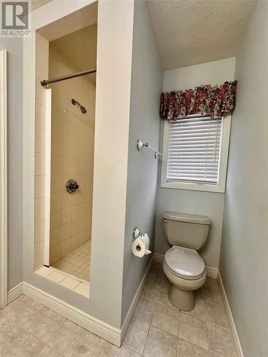 24 Farewells Road, Creston, NL - Indoor Photo Showing Bathroom
