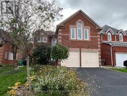 28 ADIRONDACK CRESCENT Brampton, ON L6R 1E5