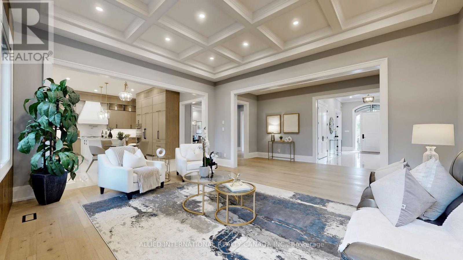 3 Earl Cook Drive, Whitchurch-Stouffville, ON - Indoor Photo Showing Living Room