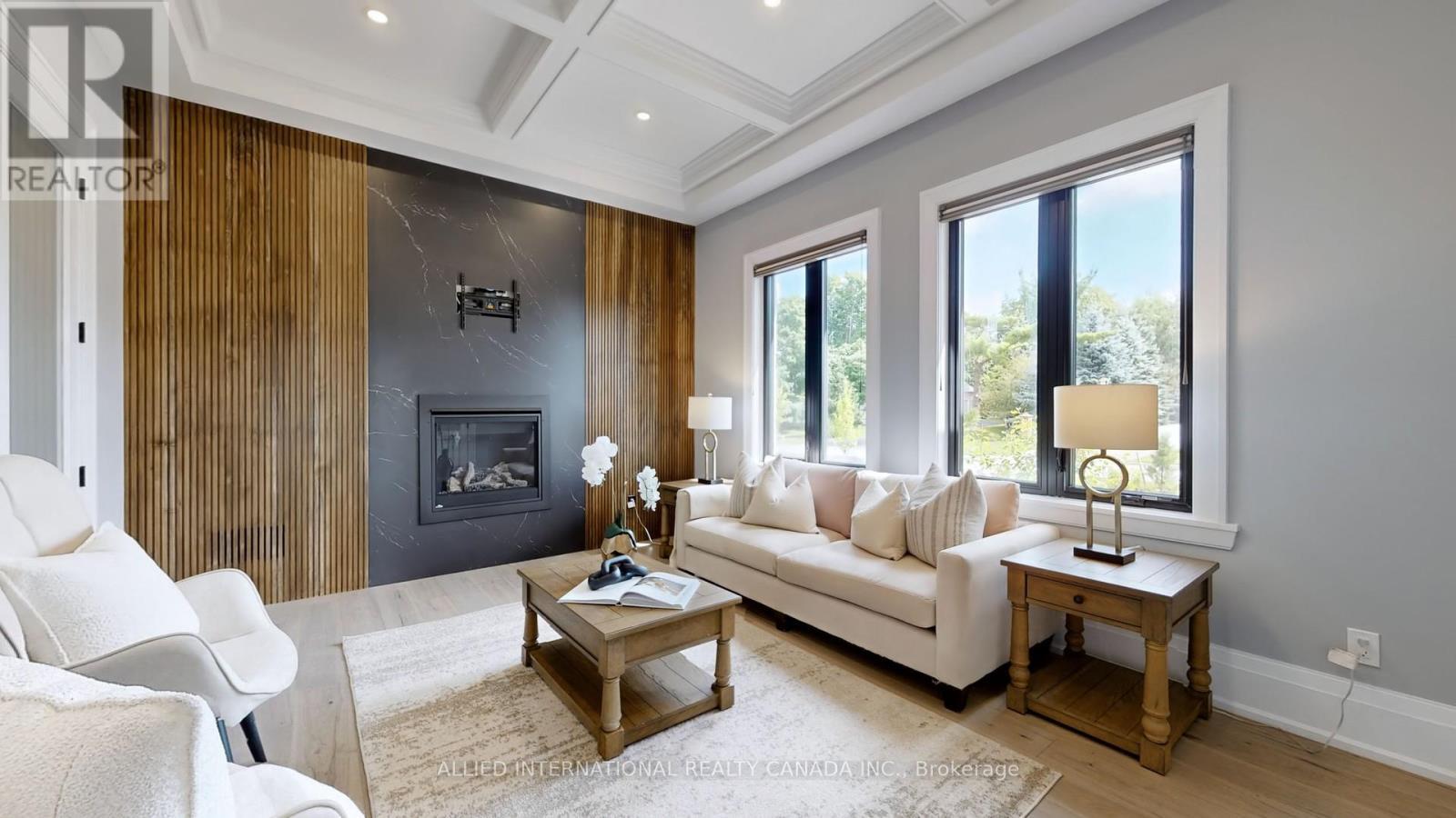 3 Earl Cook Drive, Whitchurch-Stouffville, ON - Indoor Photo Showing Living Room With Fireplace