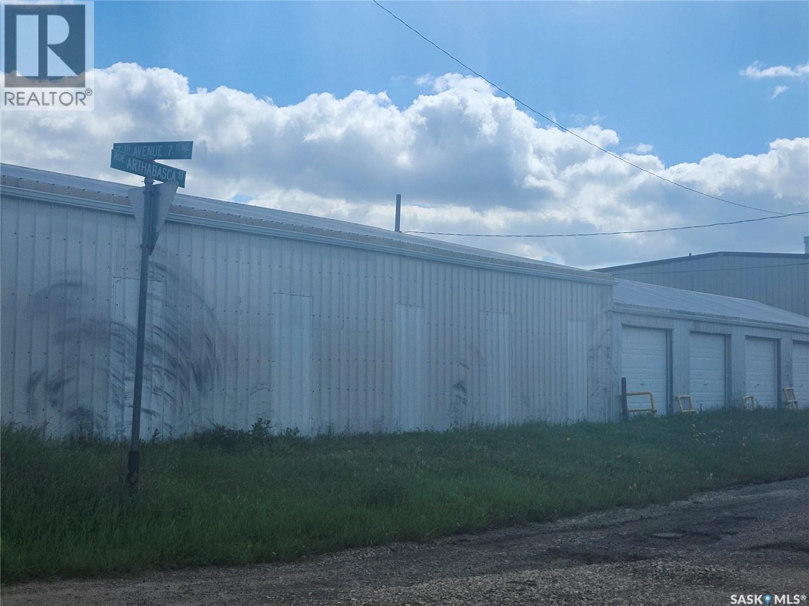 114 7Th Avenue W, Gravelbourg, SK