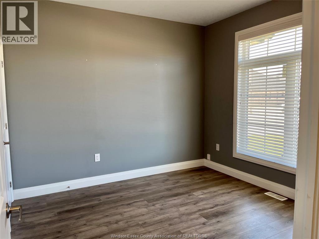 402 Westcott, Amherstburg, ON - Indoor Photo Showing Other Room
