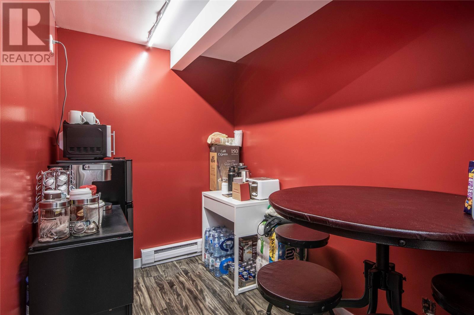 1368-1370 Torbay Road, Torbay, NL - Indoor Photo Showing Other Room