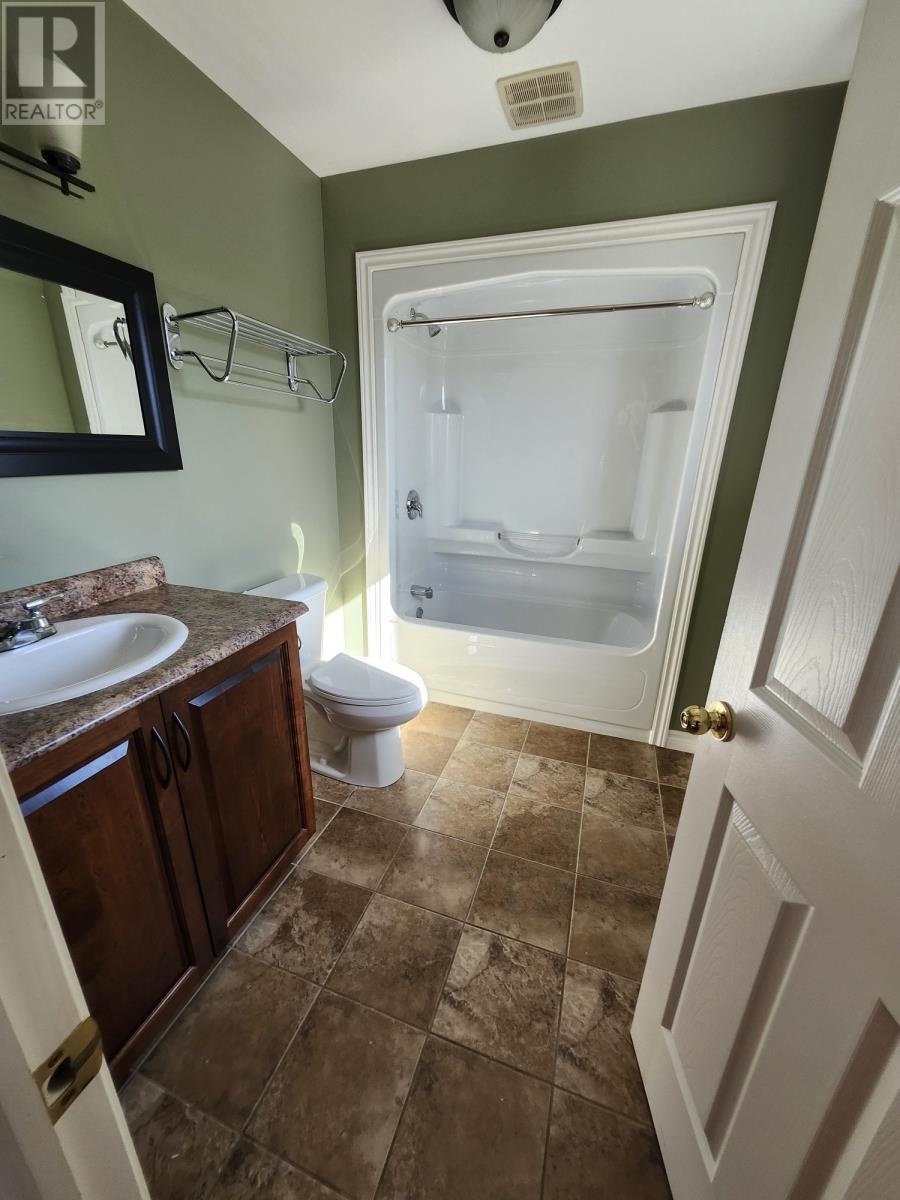 70 Mark Nichols Place, St. John'S, NL - Indoor Photo Showing Bathroom