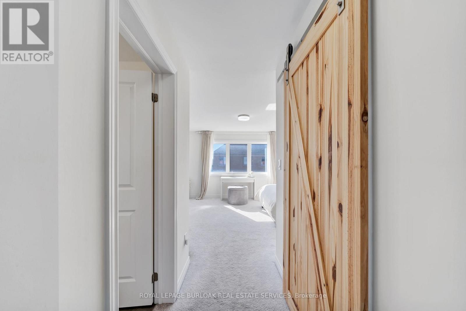 1264 Chee Chee Landing, Milton, ON - Indoor Photo Showing Other Room