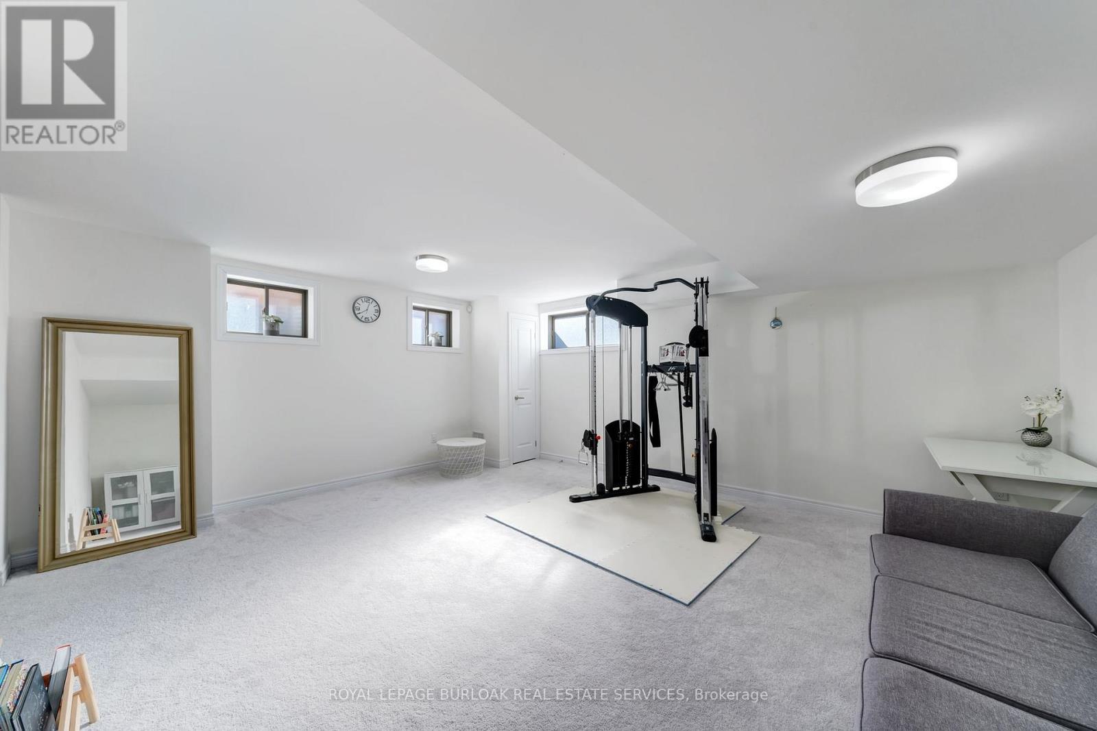 1264 Chee Chee Landing, Milton, ON - Indoor Photo Showing Gym Room