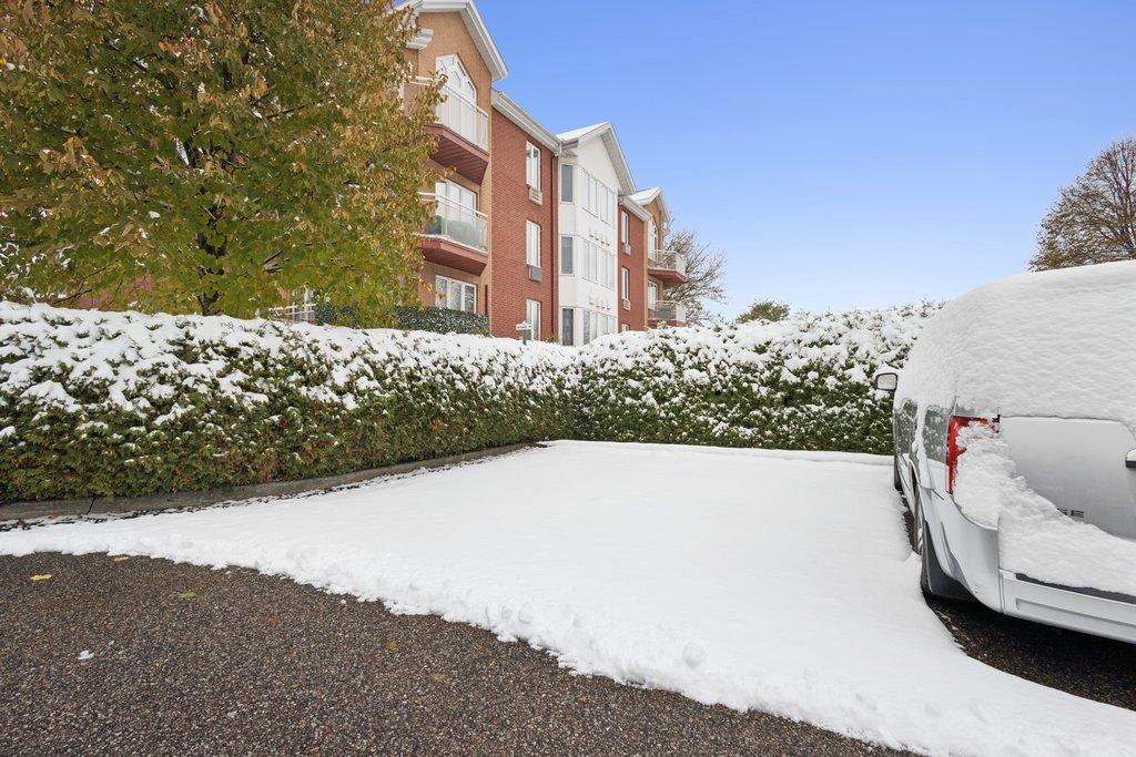 Stationnement - 15-240 Boul. De L'Hôpital, Gatineau (Gatineau), QC - Outdoor