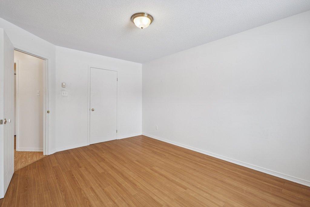 Chambre à coucher principale - 15-240 Boul. De L'Hôpital, Gatineau (Gatineau), QC - Indoor Photo Showing Other Room