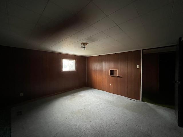 11 Theker Street, Stratton, ON - Indoor