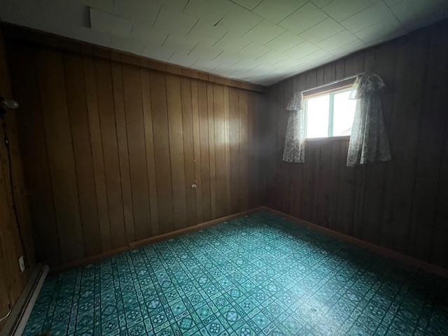 11 Theker Street, Stratton, ON - Indoor Photo Showing Other Room