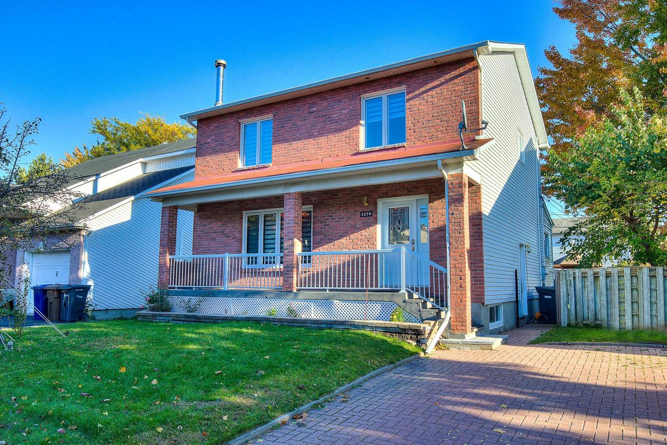 Façade - 3298 Rue Élodie, Laval (Fabreville), QC - Outdoor With Deck Patio Veranda