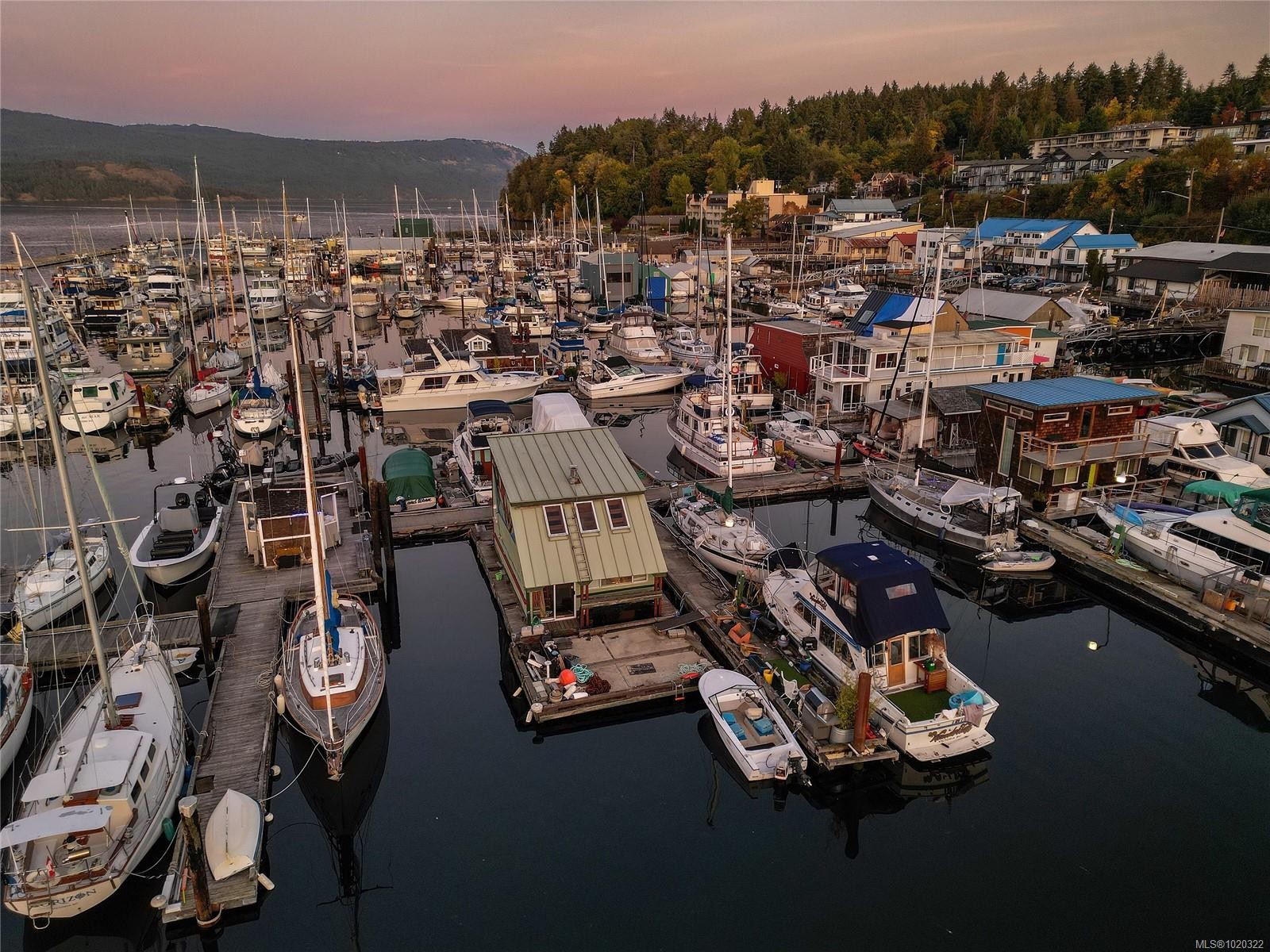 7-1745 Cowichan Bay Rd, Cowichan Bay, BC