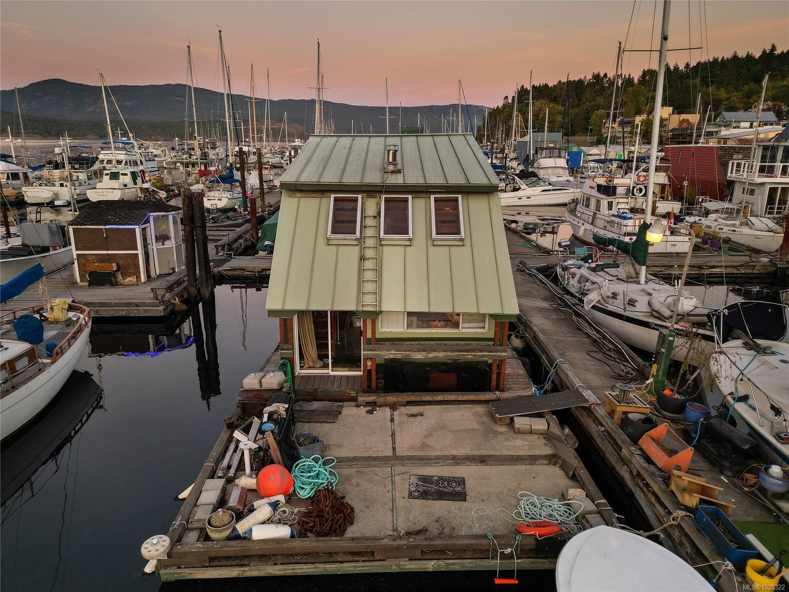 7-1745 Cowichan Bay Rd, Cowichan Bay, BC