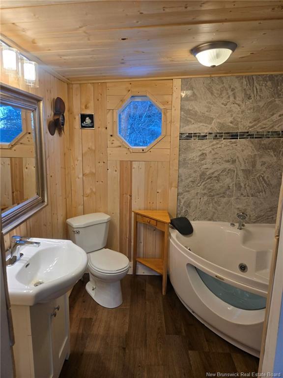 5220 Route 102, Hampstead, NB