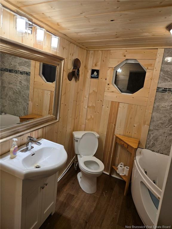 5220 Route 102, Hampstead, NB