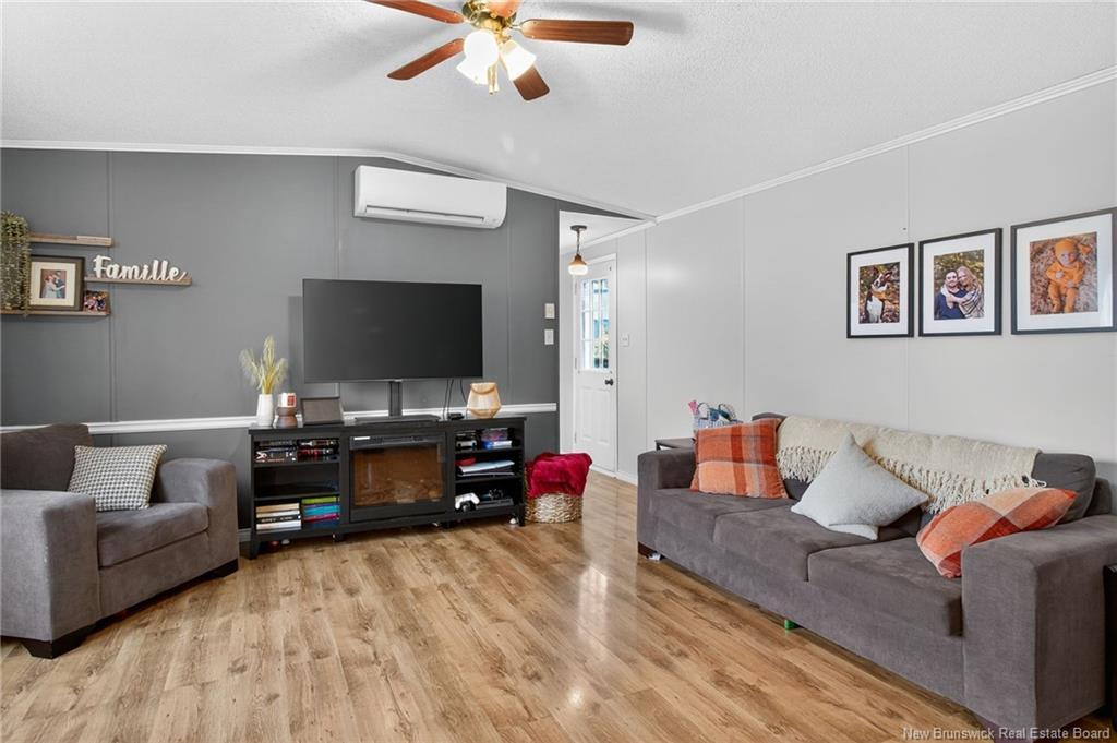 10 Pheasant St, Moncton, NB