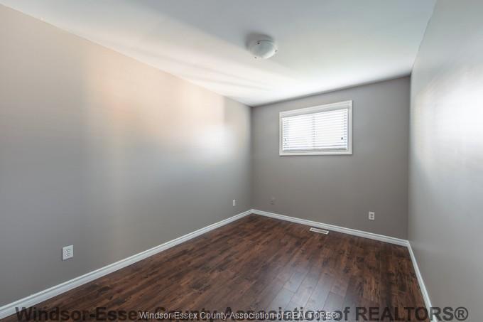 1469 Azalia Crescent, Windsor, ON