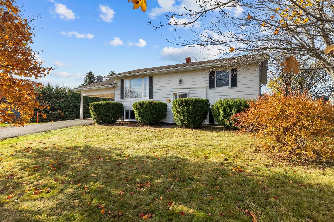 313 Lower Malpeque Road, West Royalty, PE